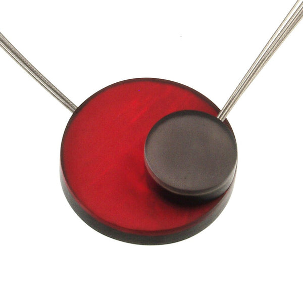 necklace steel wire colorful circles mother of pearl Indonesia scma smith college museum of art red brown gray grey