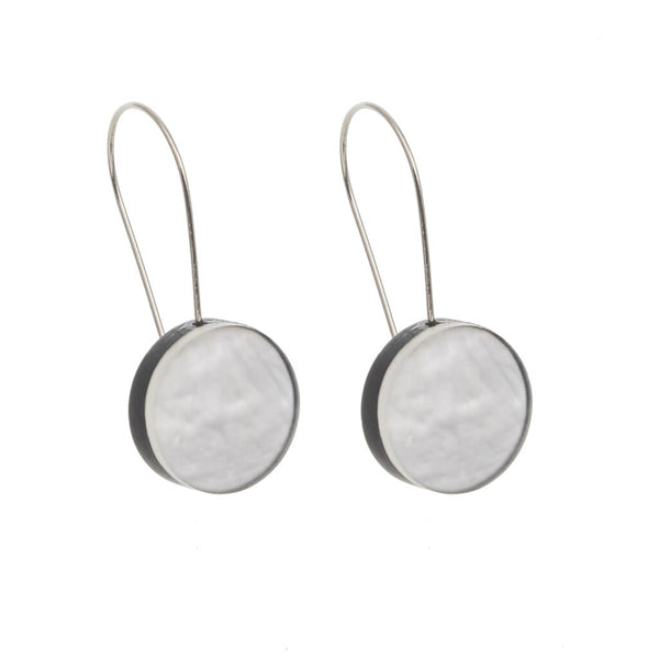 earring earrings steel wire colorful circles mother of pearl Philippines scma smith college museum of art white gray grey