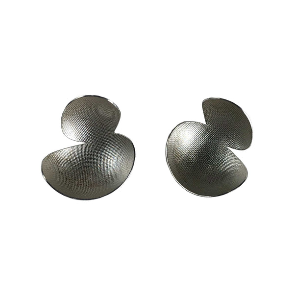 earring earrings petal Poland Polish pewter silver round post scma smith college museum of art